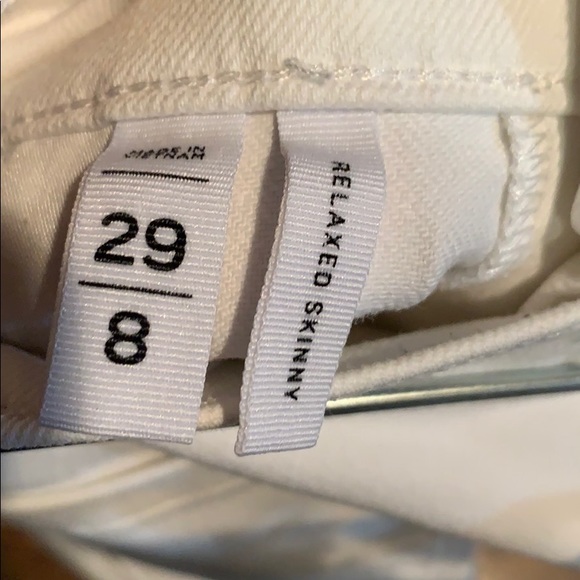 Ann Taylor Loft white Jean shorts - Picture 3 of 4